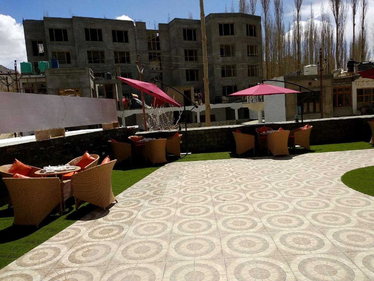 The Grand Yasmin Ladakh Hotel Leh Exterior photo